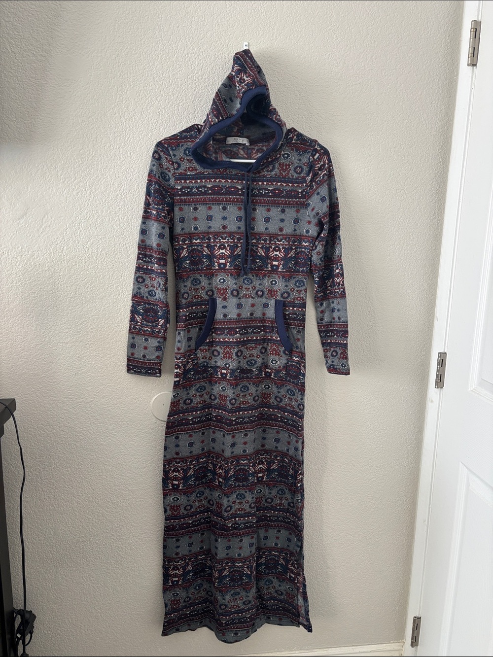Oddiz Hooded Paisley Maxi Dress